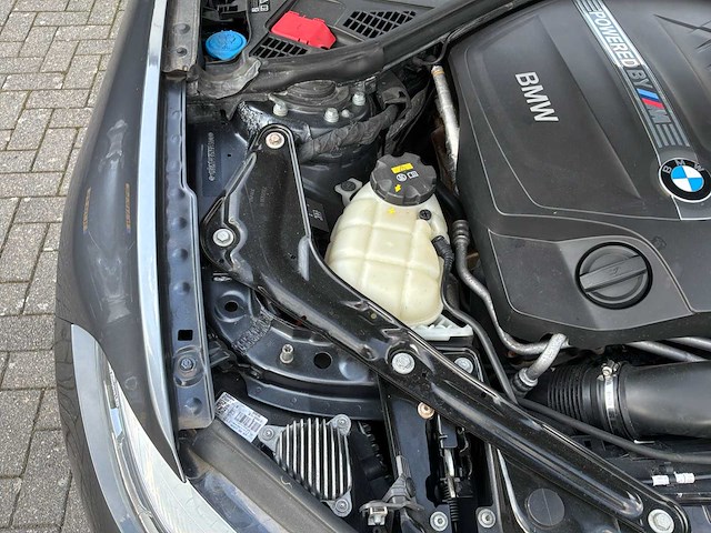2018 bmw m2 coupé personenauto - afbeelding 19 van  29