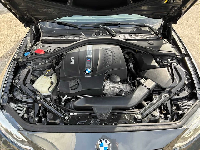 2018 bmw m2 coupé personenauto - afbeelding 32 van  43