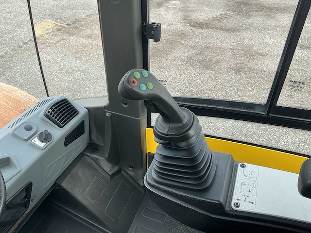 2018 bomag bw 213 d-5 grondwals - afbeelding 17 van  34