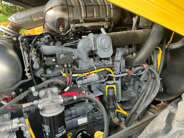 2018 bomag bw 213 d-5 grondwals - afbeelding 13 van  34