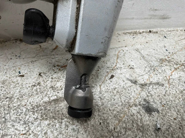 2018 bosch gna 75-16 knabbelschaar - afbeelding 3 van  5