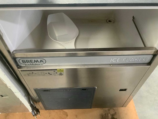 2018 brema gb 902a hc ijsblokjesmachine - afbeelding 3 van  4
