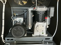 2018 brown industrial pro gal204 geluidgedempte zuigercompressor met luchtdroger - afbeelding 7 van  13