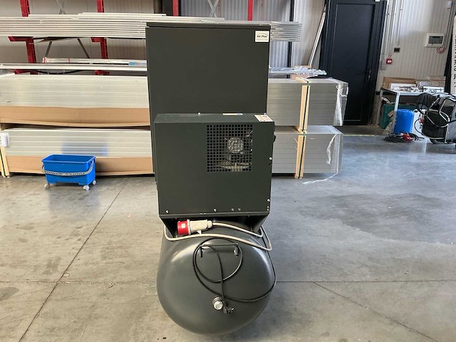 2018 brown industrial pro gal204 geluidgedempte zuigercompressor met luchtdroger - afbeelding 11 van  13