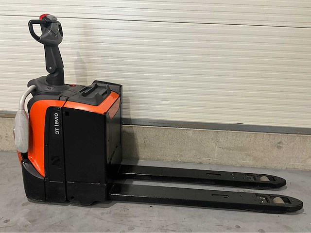 2018 bt lpe200 2000kg meerij elektrische palletwagen - afbeelding 8 van  9