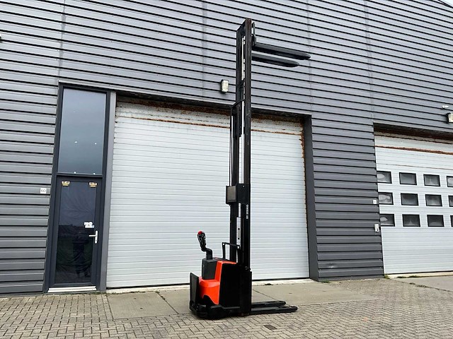 2018 bt swe140l stapelaar - afbeelding 5 van  9