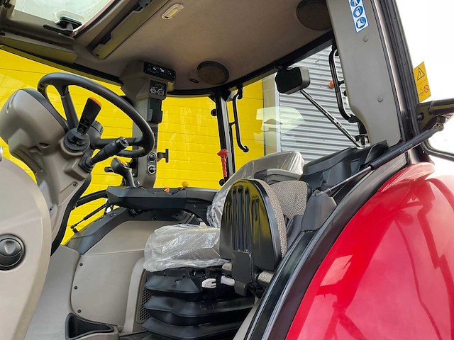 2018 case ih luxxum 110 vierwielaangedreven landbouwtractor - afbeelding 8 van  24