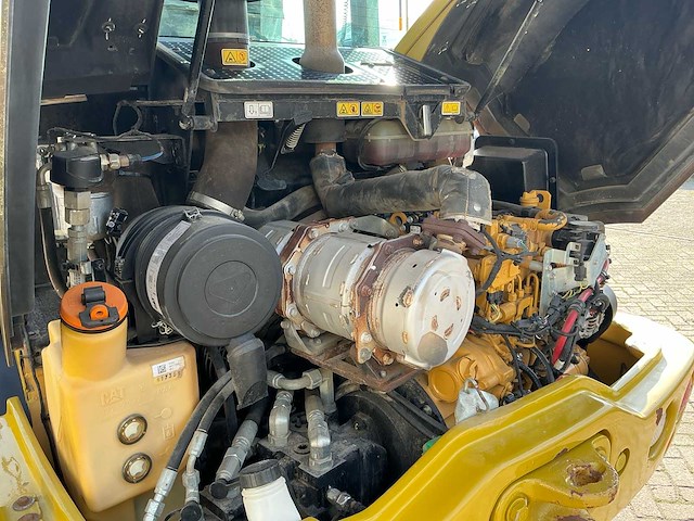 2018 cat 908m shovel - afbeelding 17 van  45