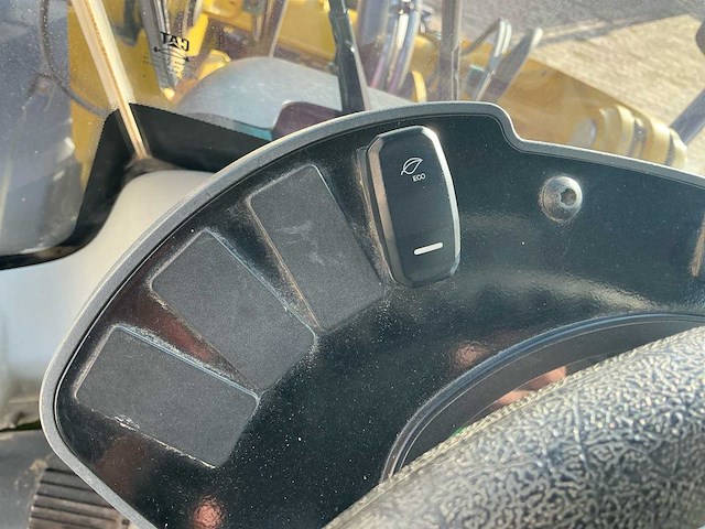 2018 cat 908m shovel - afbeelding 33 van  45