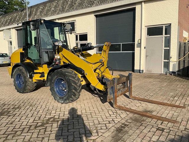 2018 cat 908m shovel - afbeelding 41 van  43