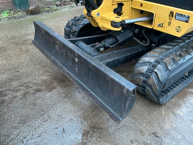 2018 caterpillar 302.7dcr minigraafmachine - afbeelding 17 van  32