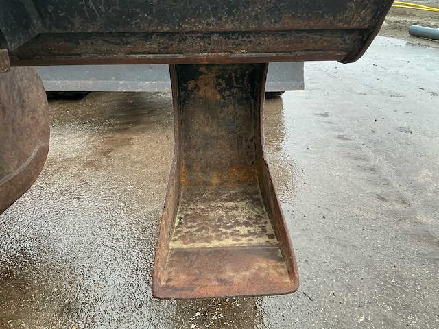 2018 caterpillar 302.7dcr minigraafmachine - afbeelding 19 van  32