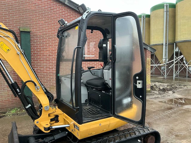 2018 caterpillar 302.7dcr minigraafmachine - afbeelding 23 van  32