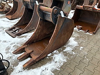 2018 caterpillar graafbak - afbeelding 1 van  5