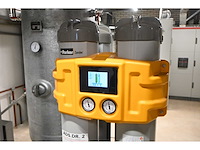 2018 compair / geveke d22hrs-10a-v3 olievrije schroefcompressor inclusief parker cdas hl clean dry air system en magnet luchttank - afbeelding 4 van  20