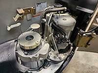 2018 crown esr 5240-14 reachtruck - afbeelding 17 van  21