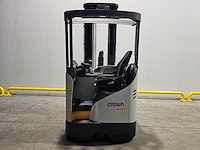 2018 crown esr 5240-14 reachtruck - afbeelding 4 van  21