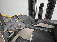 2018 crown esr 5240-14 reachtruck - afbeelding 14 van  25