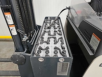 2018 crown esr 5240-14 reachtruck - afbeelding 21 van  26