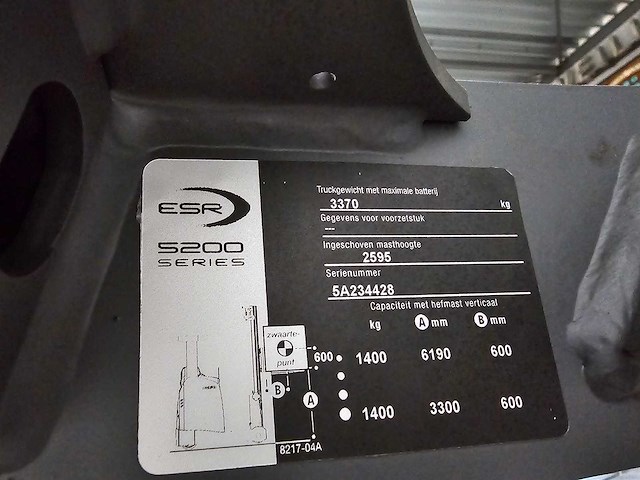 2018 crown esr 5240-14 reachtruck - afbeelding 24 van  26