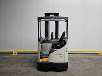 2018 crown esr 5240-14 reachtruck - afbeelding 4 van  26