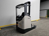 2018 crown esr 5240-14 reachtruck - afbeelding 5 van  26