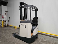 2018 crown esr 5240-14 reachtruck - afbeelding 3 van  27