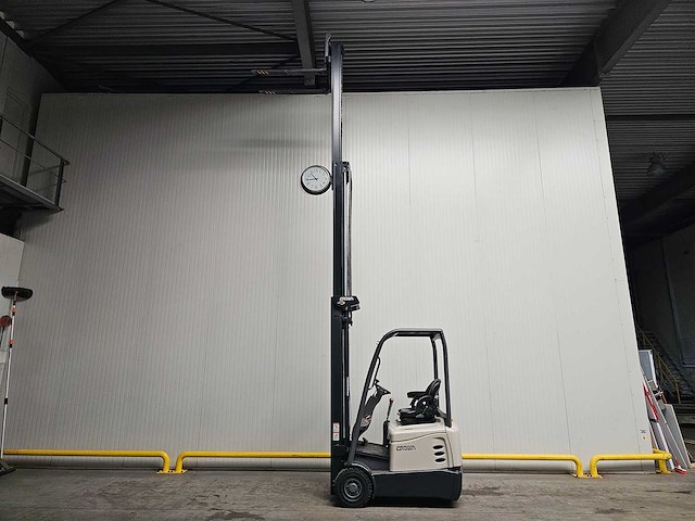 2018 crown sct6010-1.3 vorkheftruck - afbeelding 23 van  25