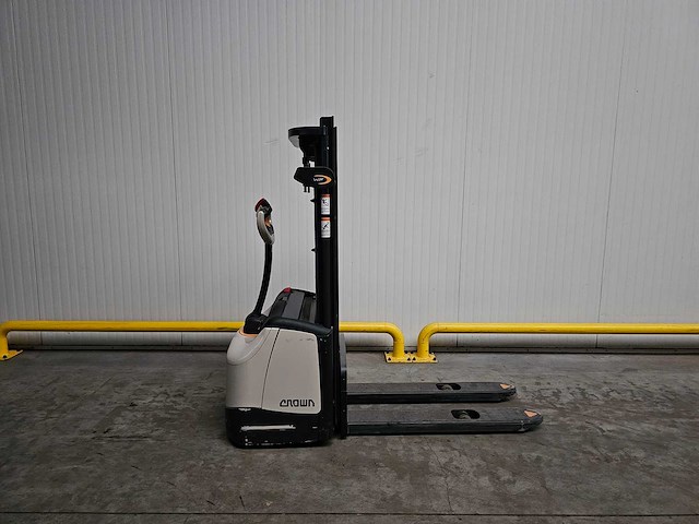 2018 crown wf 3000-1.0 tl elektrische palletwagen - afbeelding 6 van  17