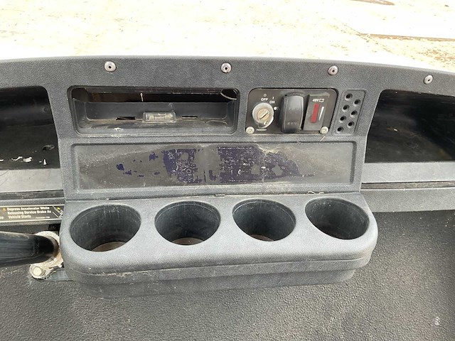 2018 cushman shuttle golfkar - afbeelding 8 van  10