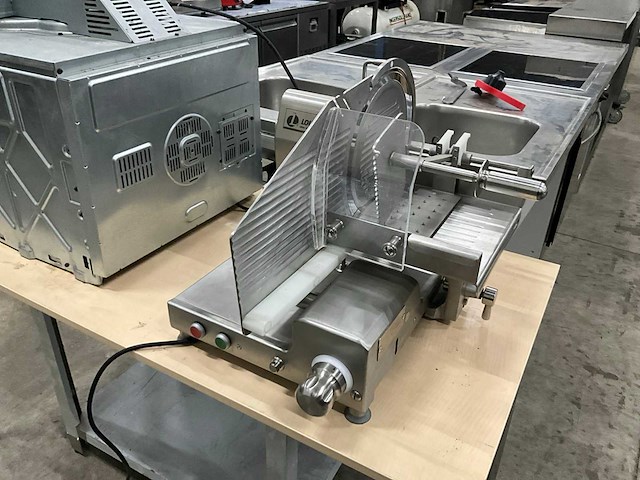 2018 dadaux gastrotech vertical 300 snijmachine - afbeelding 1 van  8