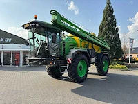2018 dammann dt2800 zelfrijdende veldspuit met dtp7033 – 7.000 liter – 33 meter