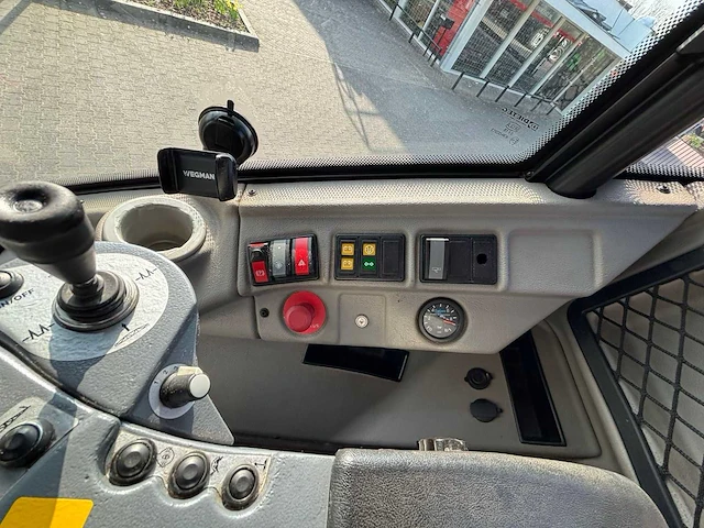 2018 dammann dt2800 zelfrijdende veldspuit met dtp7033 – 7.000 liter – 33 meter - afbeelding 34 van  46