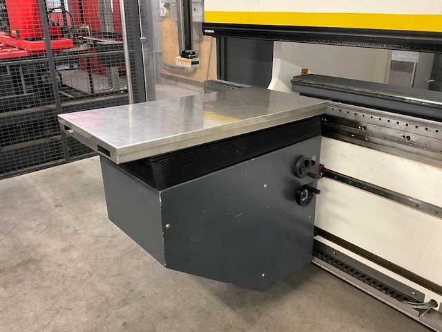 2018 deratech ultima ubm 100/3200 cnc-kantbank - afbeelding 12 van  22