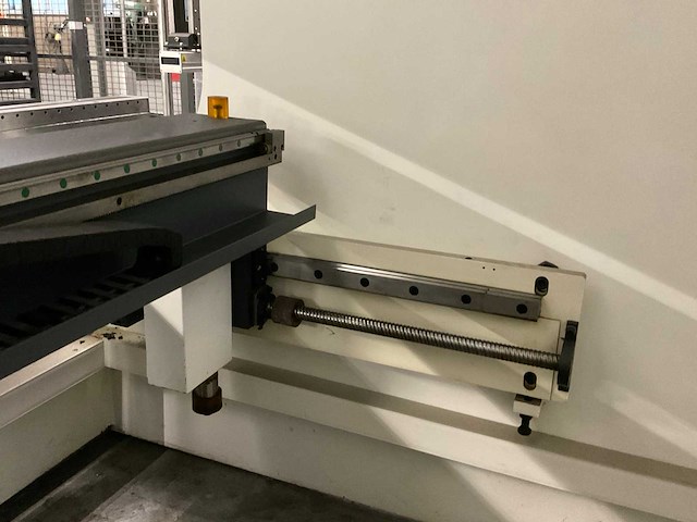 2018 deratech ultima ubm 100/3200 cnc-kantbank - afbeelding 17 van  22