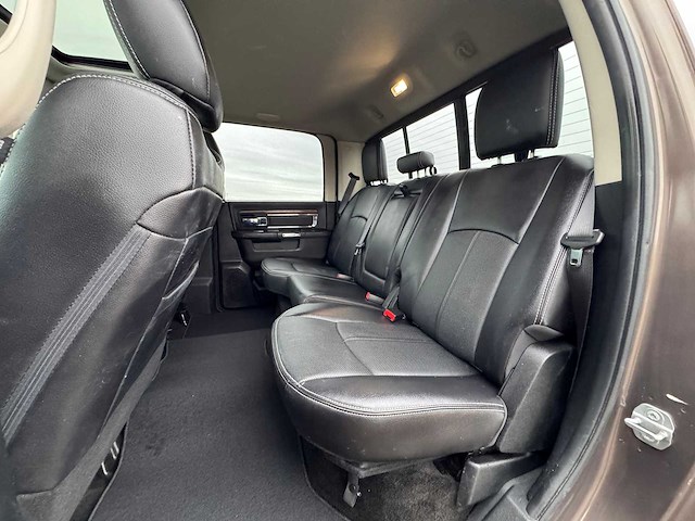 2018 dodge ram 1500 5.7 v8 hemi - afbeelding 14 van  26