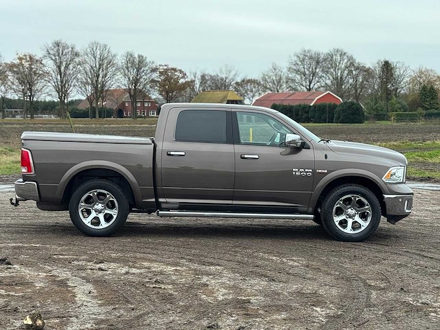 2018 dodge ram 1500 5.7 v8 hemi - afbeelding 23 van  26