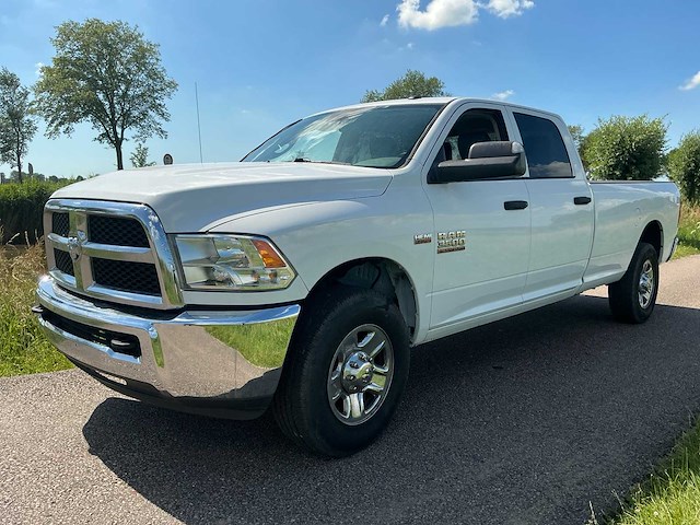 2018 dodge ram 350 3500st heavy duty hemi 6.4l personenauto - afbeelding 1 van  42