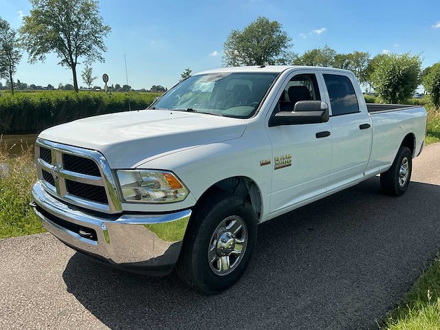 2018 dodge ram 350 3500st heavy duty hemi 6.4l personenauto - afbeelding 12 van  45
