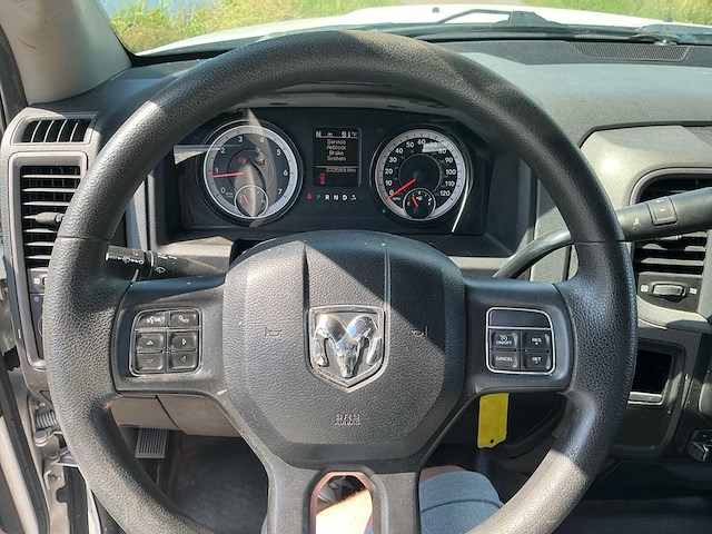 2018 dodge ram 350 3500st heavy duty hemi 6.4l personenauto - afbeelding 27 van  45