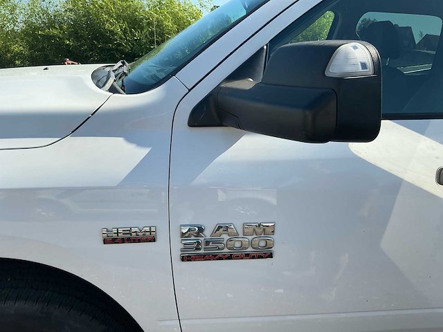 2018 dodge ram 350 3500st heavy duty hemi 6.4l personenauto - afbeelding 37 van  45