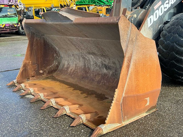 2018 doosan dl450-5 shovel - afbeelding 2 van  18
