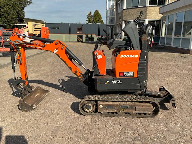 2018 doosan dx102 10z minigraafmachine - afbeelding 2 van  20