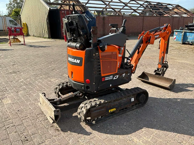 2018 doosan dx102 10z minigraafmachine - afbeelding 22 van  24