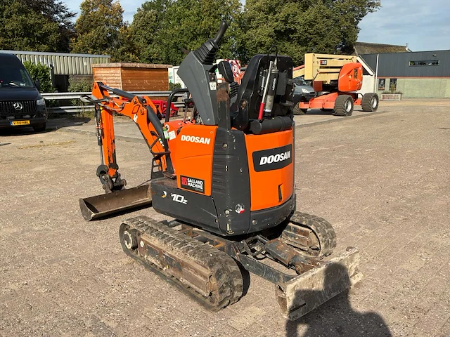 2018 doosan dx102 10z minigraafmachine - afbeelding 24 van  24