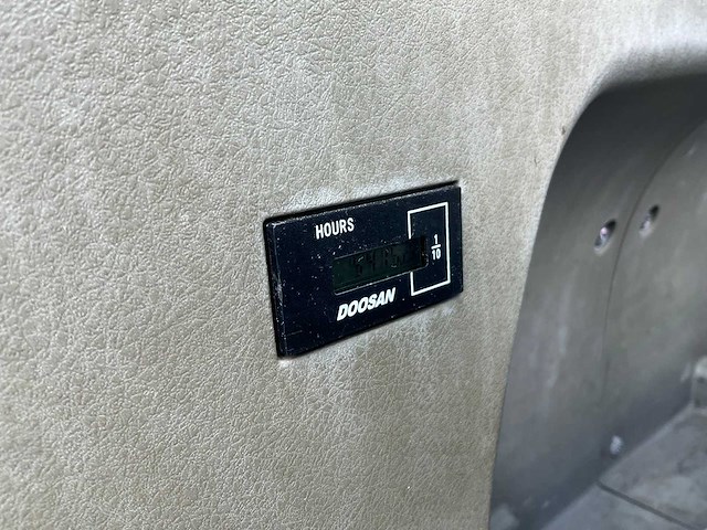 2018 doosan dx55-9c midigraafmachine - afbeelding 18 van  32