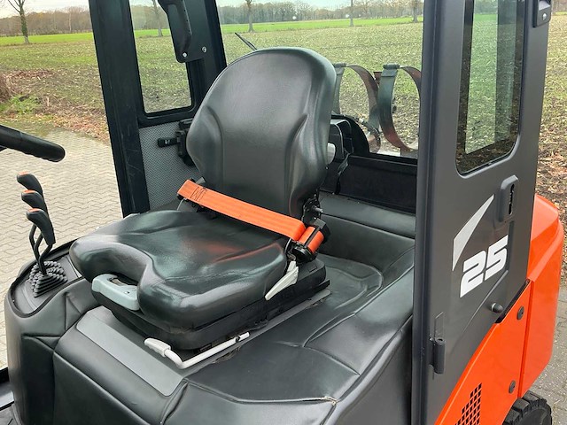 2018 doosan g25n-7 vorkheftruck - afbeelding 11 van  29