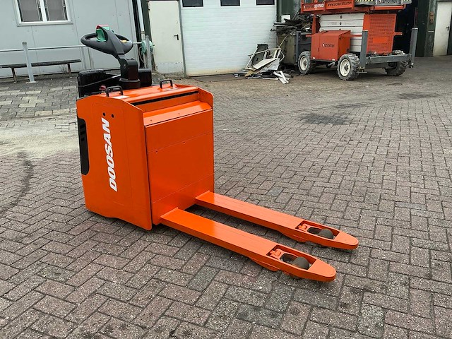 2018 doosan led 20 mp elektrische palletwagen - afbeelding 10 van  13