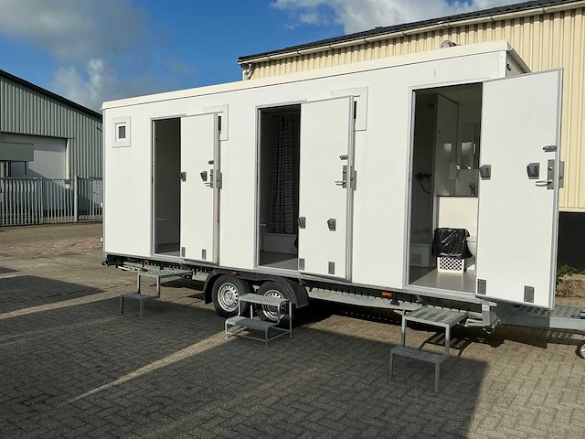 2018 easywagen 660 douchewagen met 3 doucheruimtes - afbeelding 40 van  62