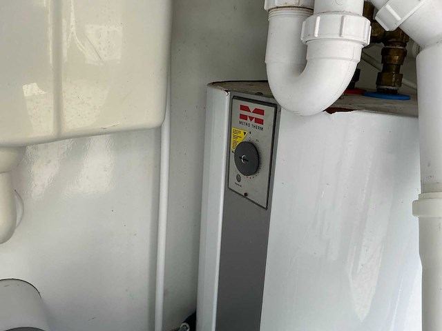 2018 easywagen 660 douchewagen met 3 doucheruimtes - afbeelding 54 van  62